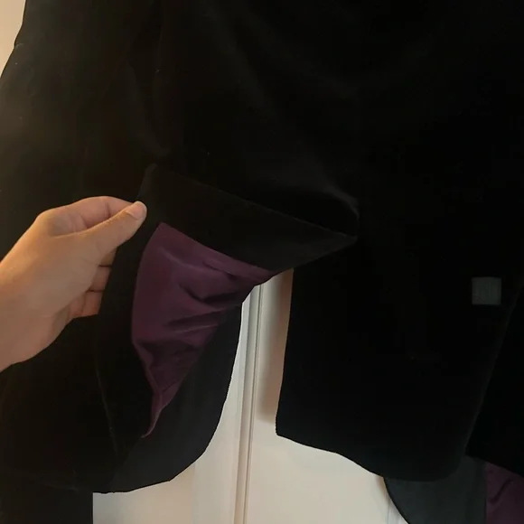 DDC LABS Black Velvet Blazer - Picture 7 of 7